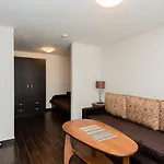 Kunigiskes, Sveciu Namai Apartamentų viešbutis *