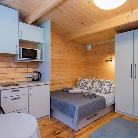 Kunigiskes, Sveciu Namai Aparthotel Palanga