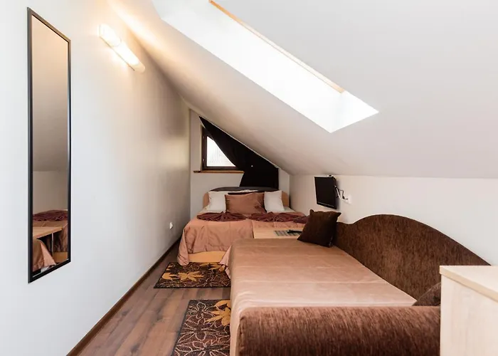 Kunigiskes, Sveciu Namai Hotel apartamentowy Połąga